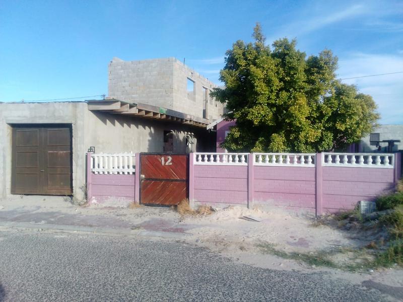 2 Bedroom Property for Sale in Ilitha Park Western Cape